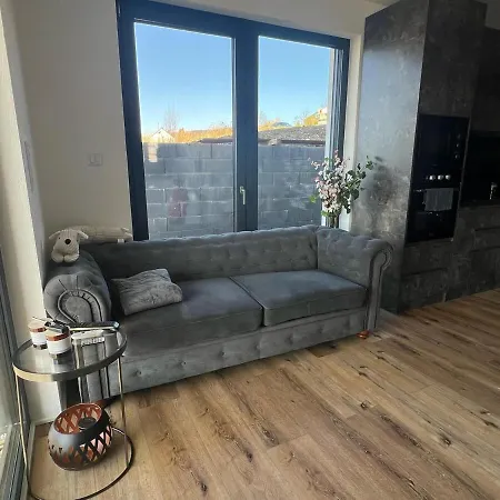 Moderne Neubau Mit Terasse Apartamento