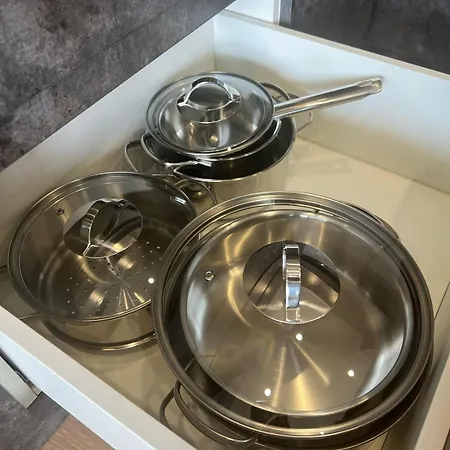 Moderne Neubau Mit Terasse *