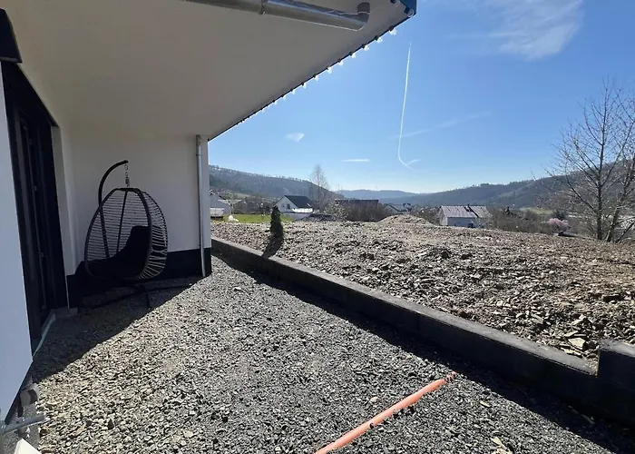 Moderne Neubau Mit Terasse Lägenhet *