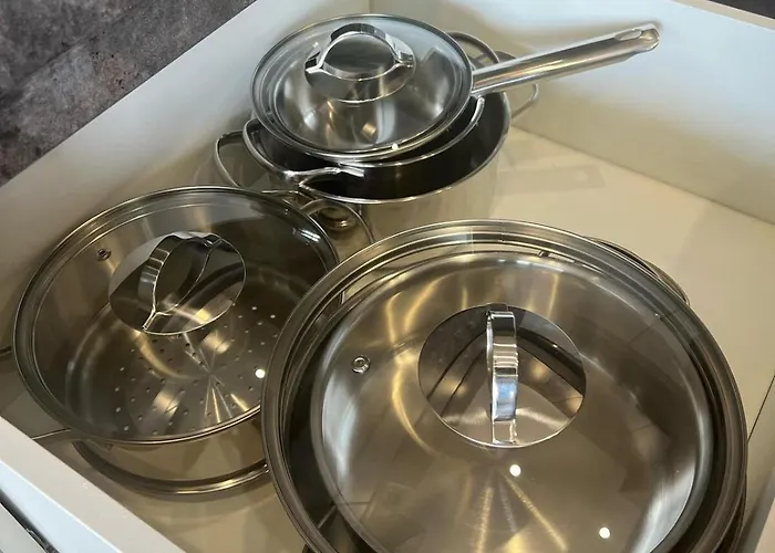 Moderne Neubau Mit Terasse *