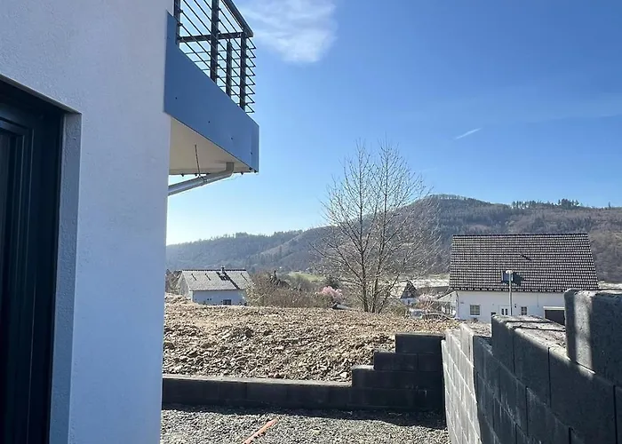 Moderne Neubau Mit Terasse Lägenhet